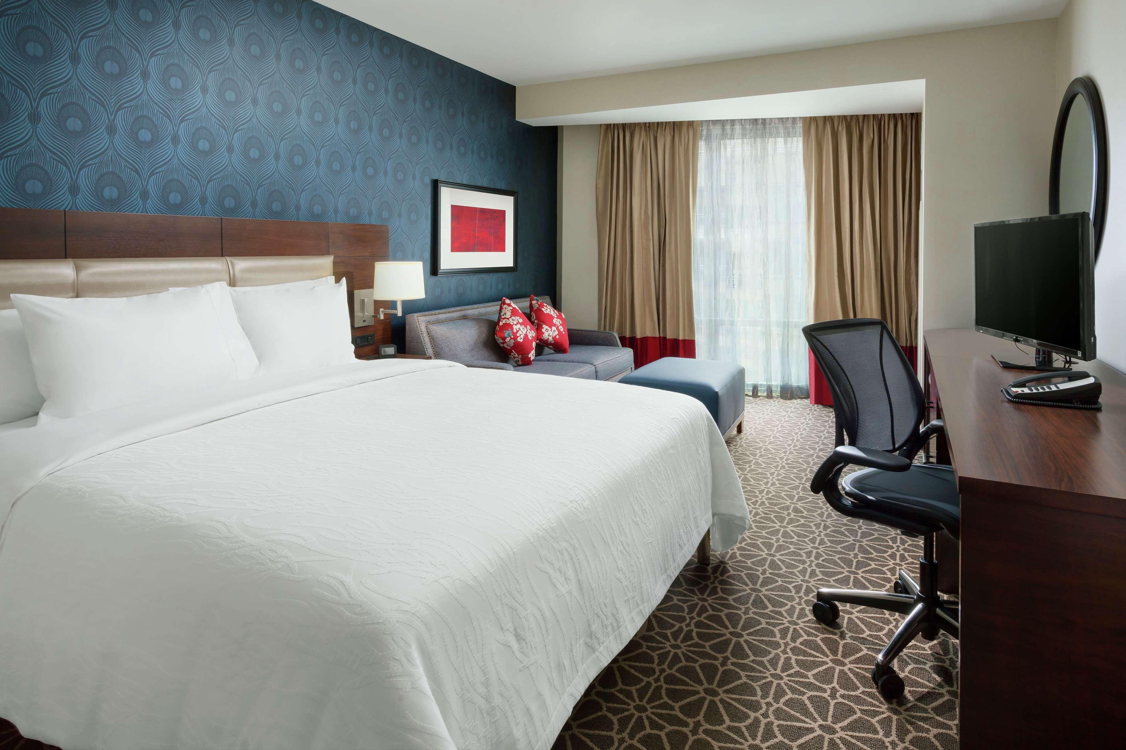 Hilton Garden Inn Washington Dc/Georgetown Area Exterior photo