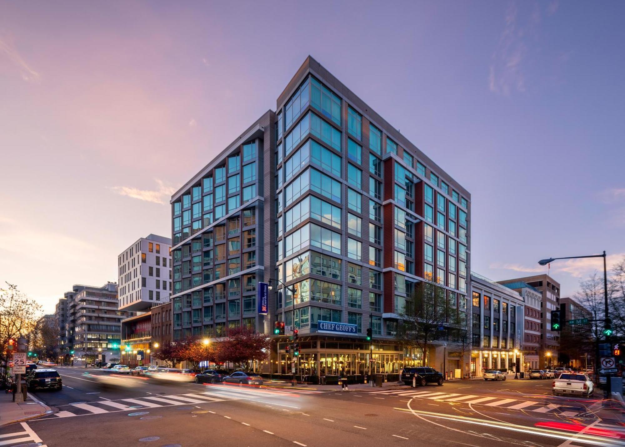Hilton Garden Inn Washington Dc/Georgetown Area Exterior photo