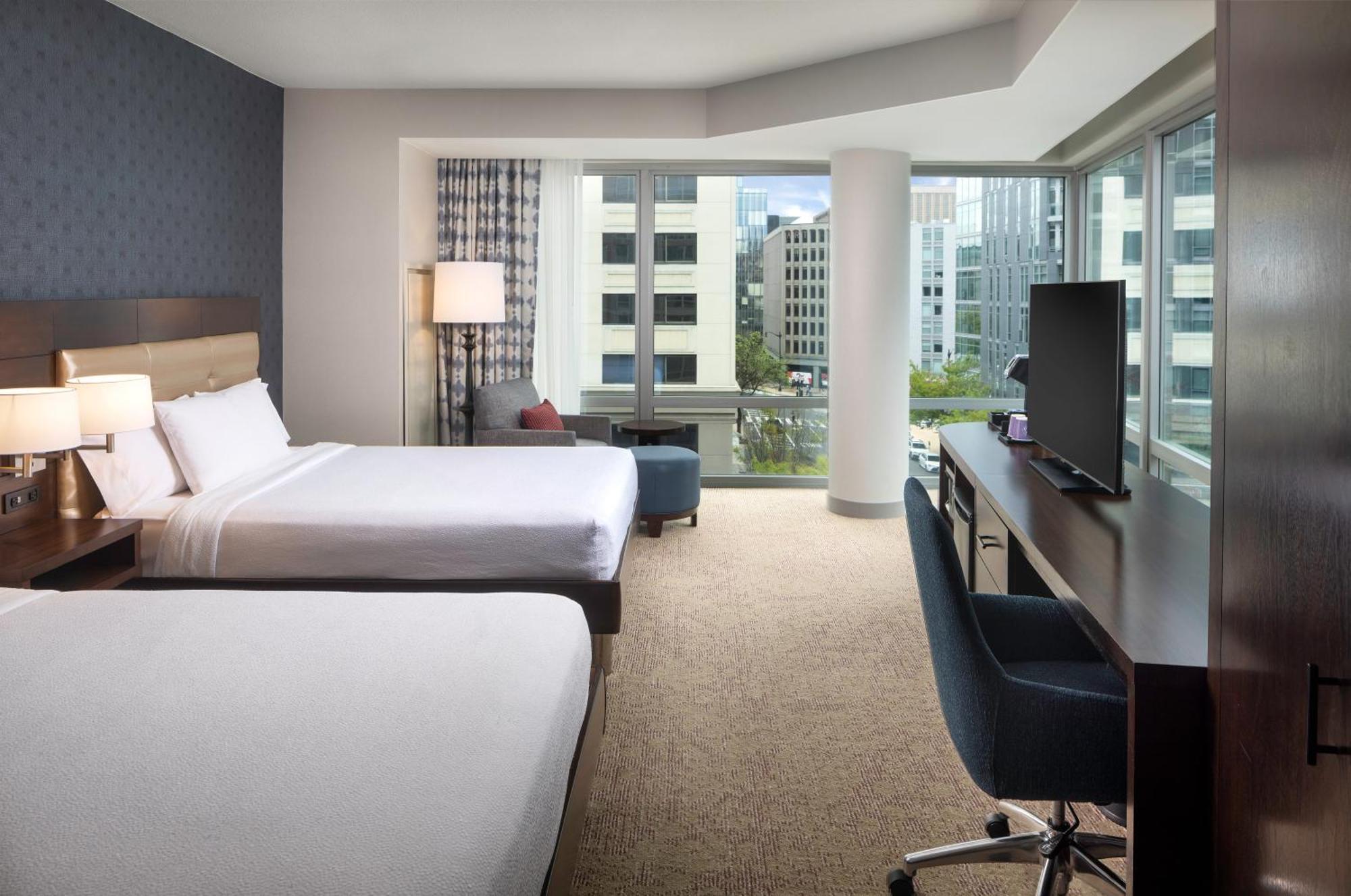 Hilton Garden Inn Washington Dc/Georgetown Area Exterior photo