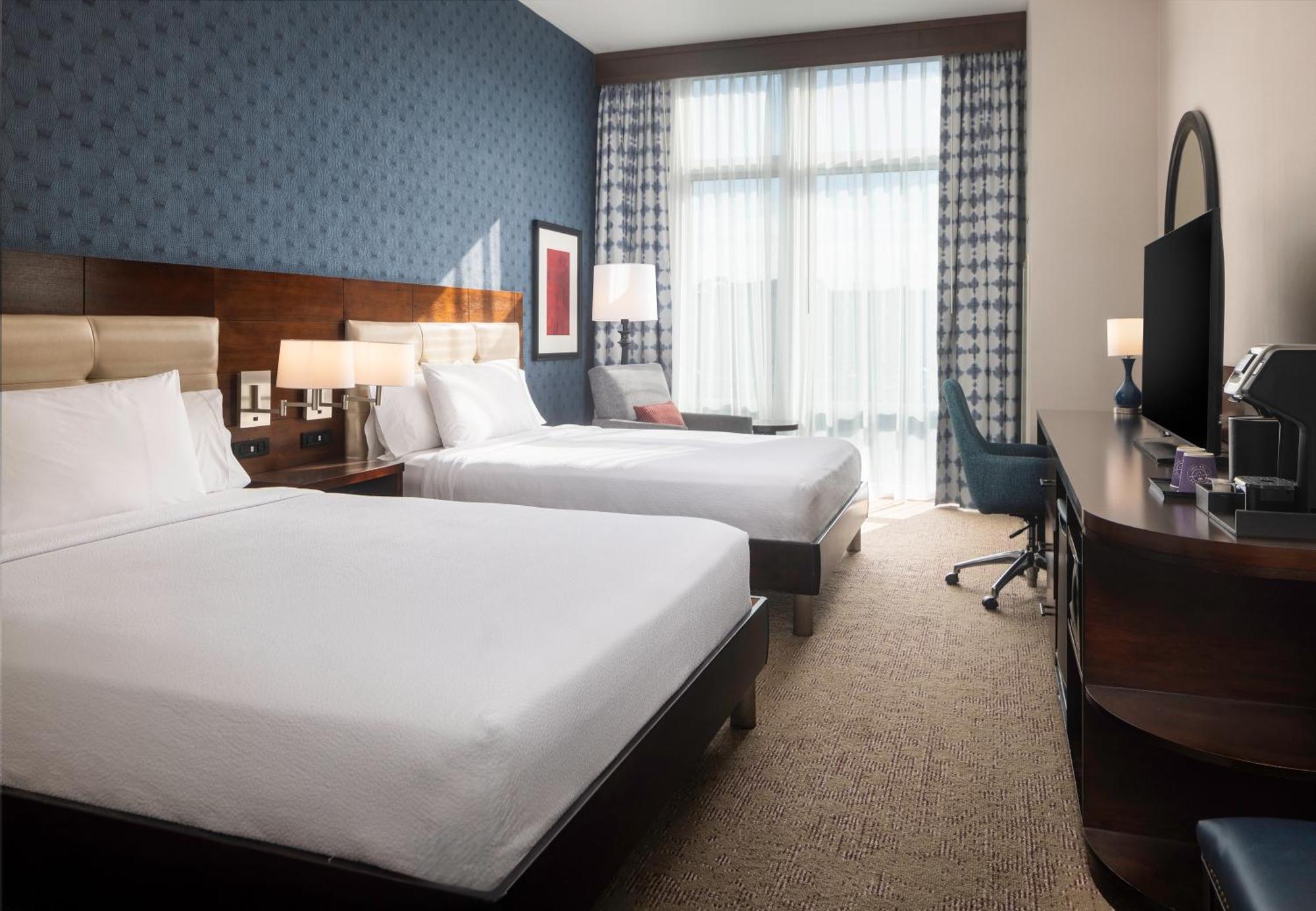 Hilton Garden Inn Washington Dc/Georgetown Area Exterior photo