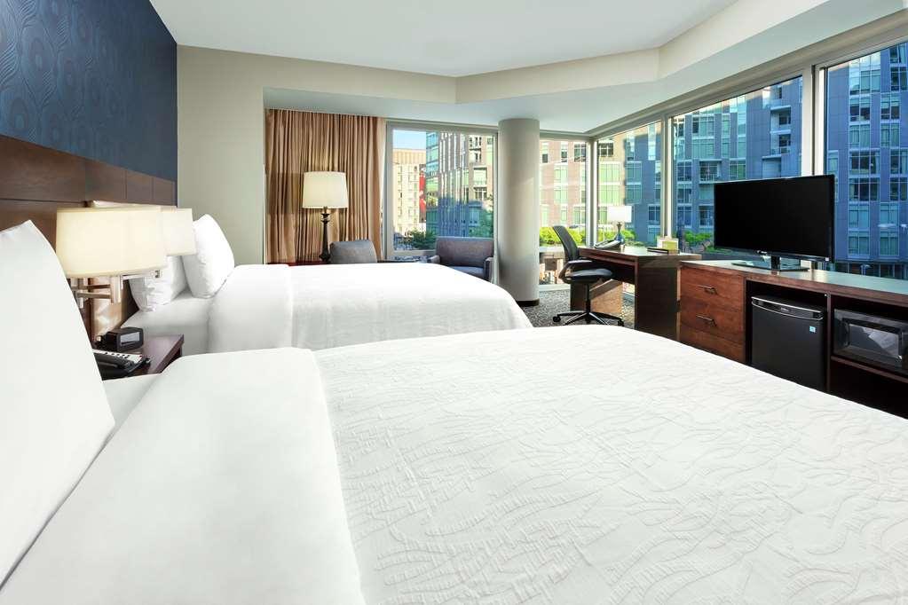 Hilton Garden Inn Washington Dc/Georgetown Area Room photo