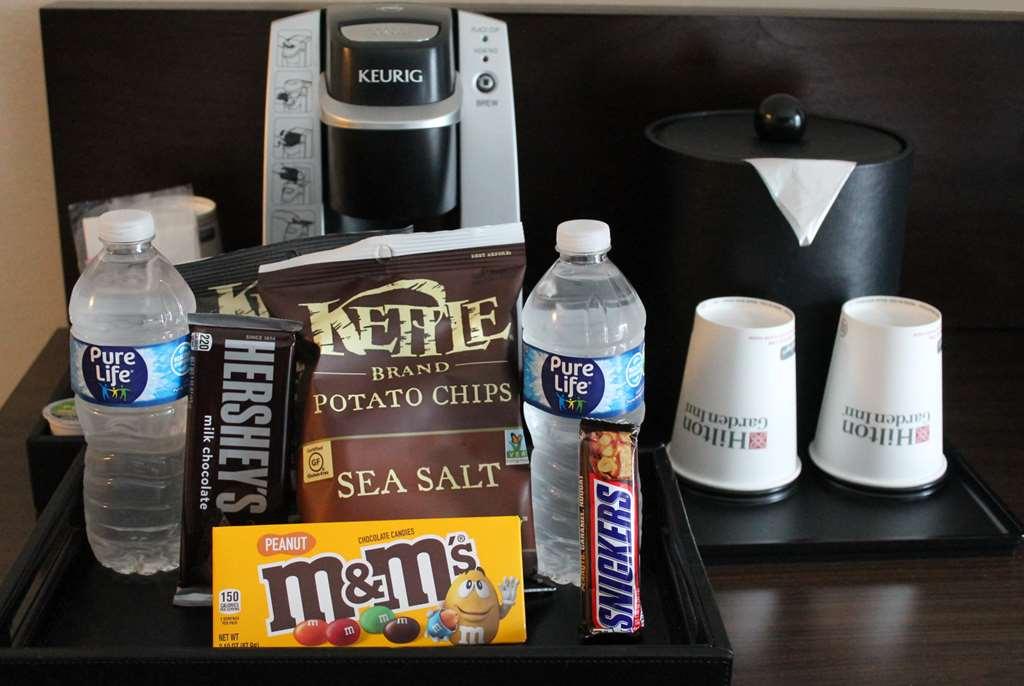 Hilton Garden Inn Washington Dc/Georgetown Area Room photo