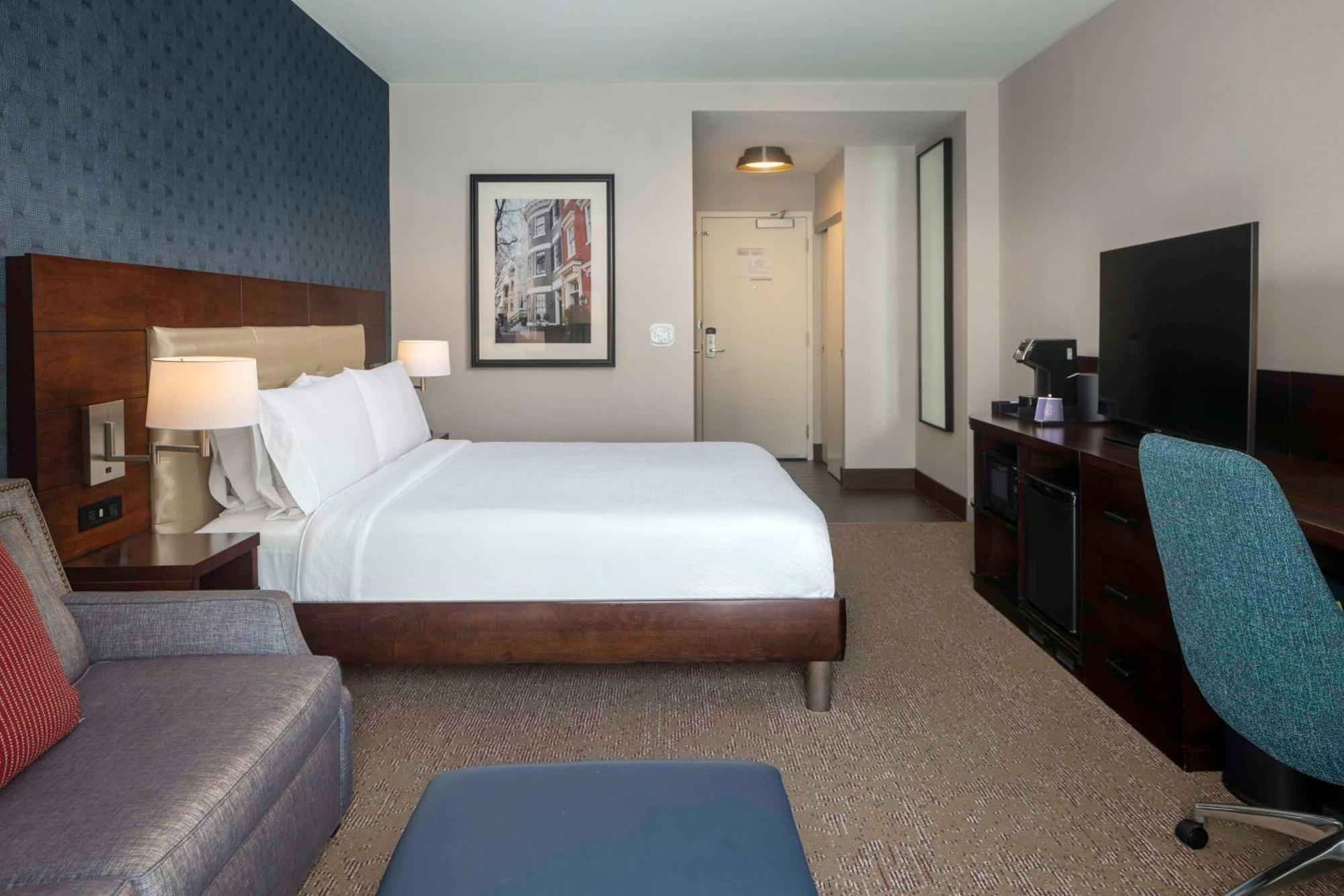 Hilton Garden Inn Washington Dc/Georgetown Area Exterior photo