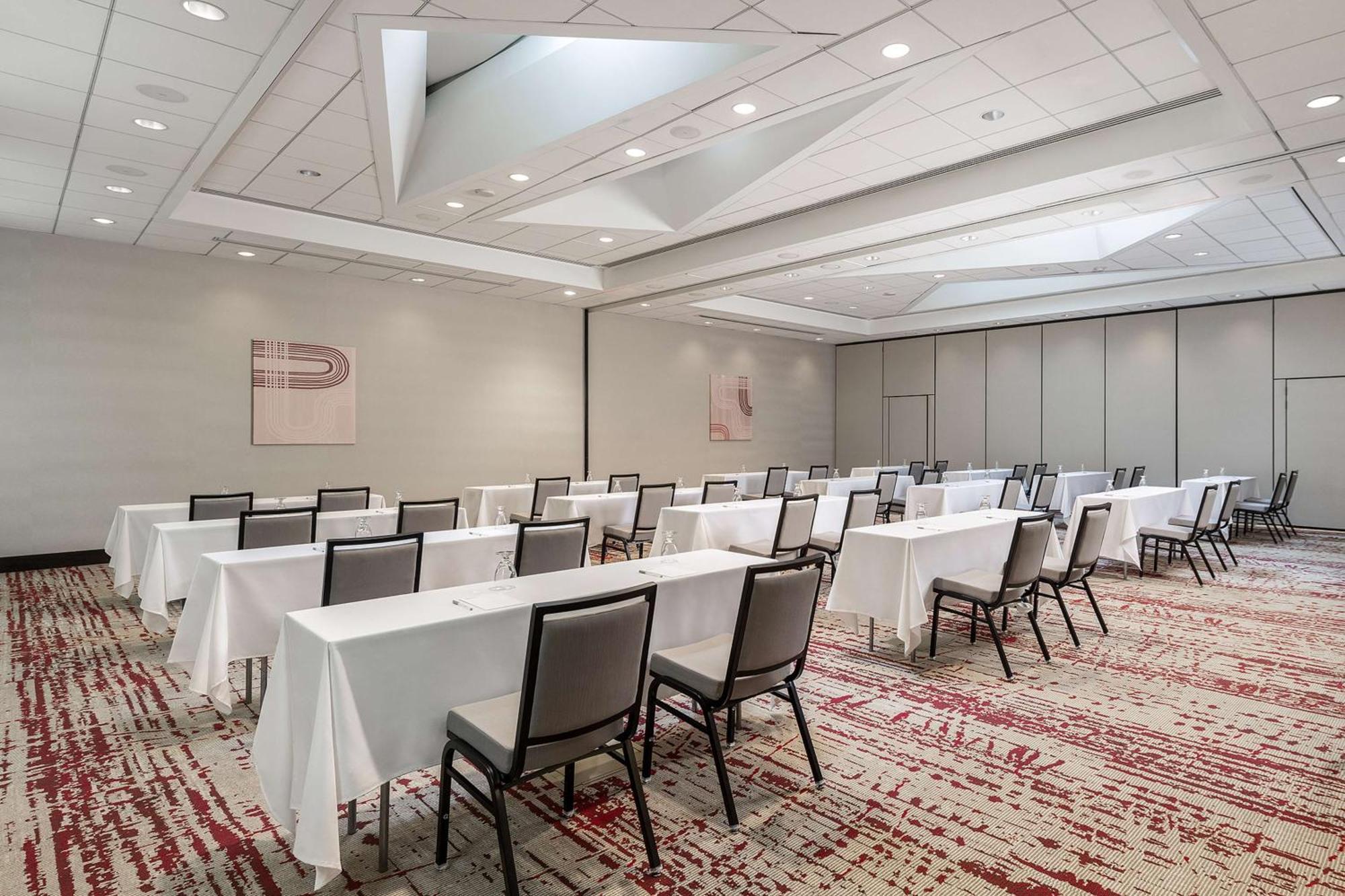 Hilton Garden Inn Washington Dc/Georgetown Area Exterior photo