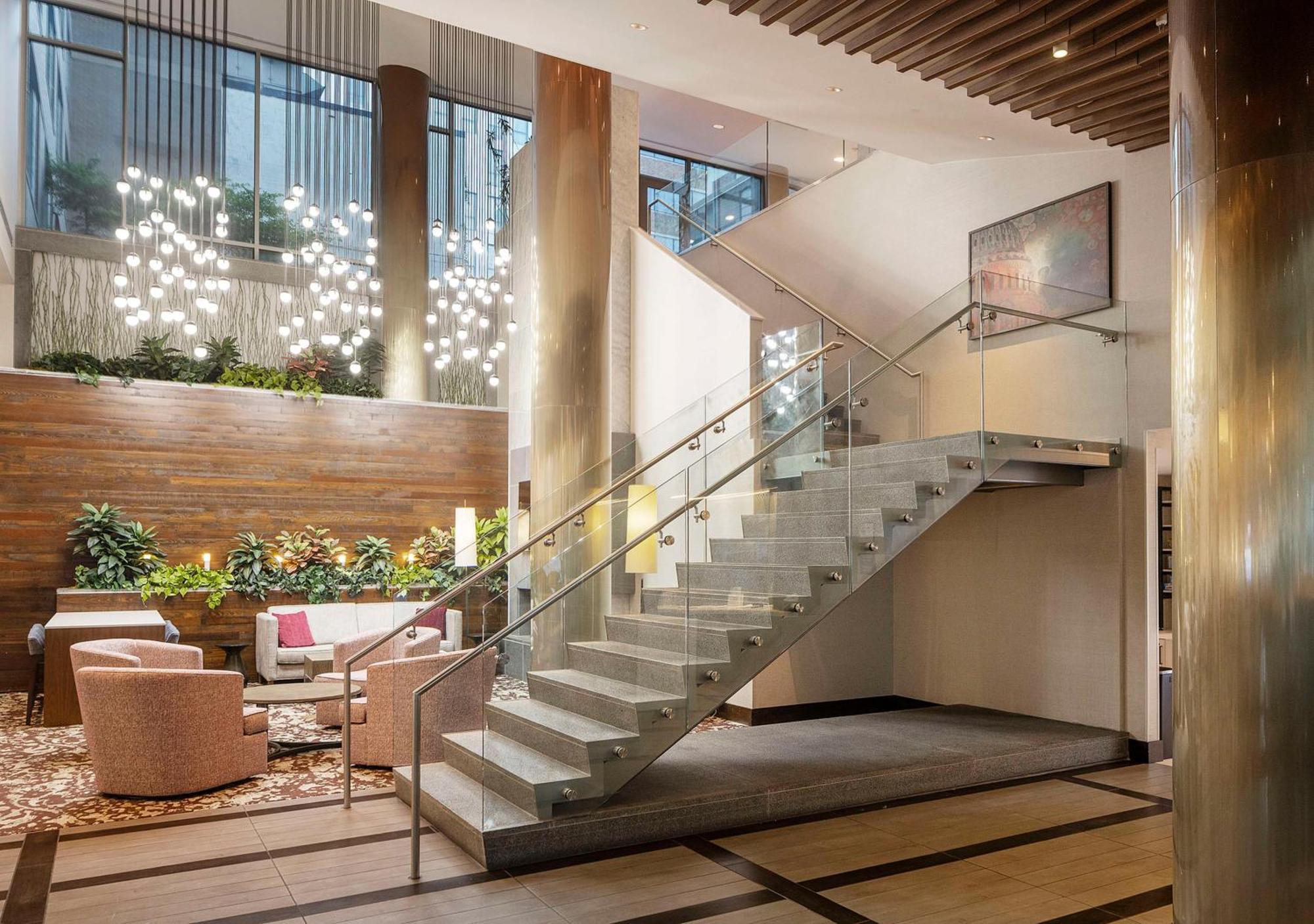 Hilton Garden Inn Washington Dc/Georgetown Area Exterior photo