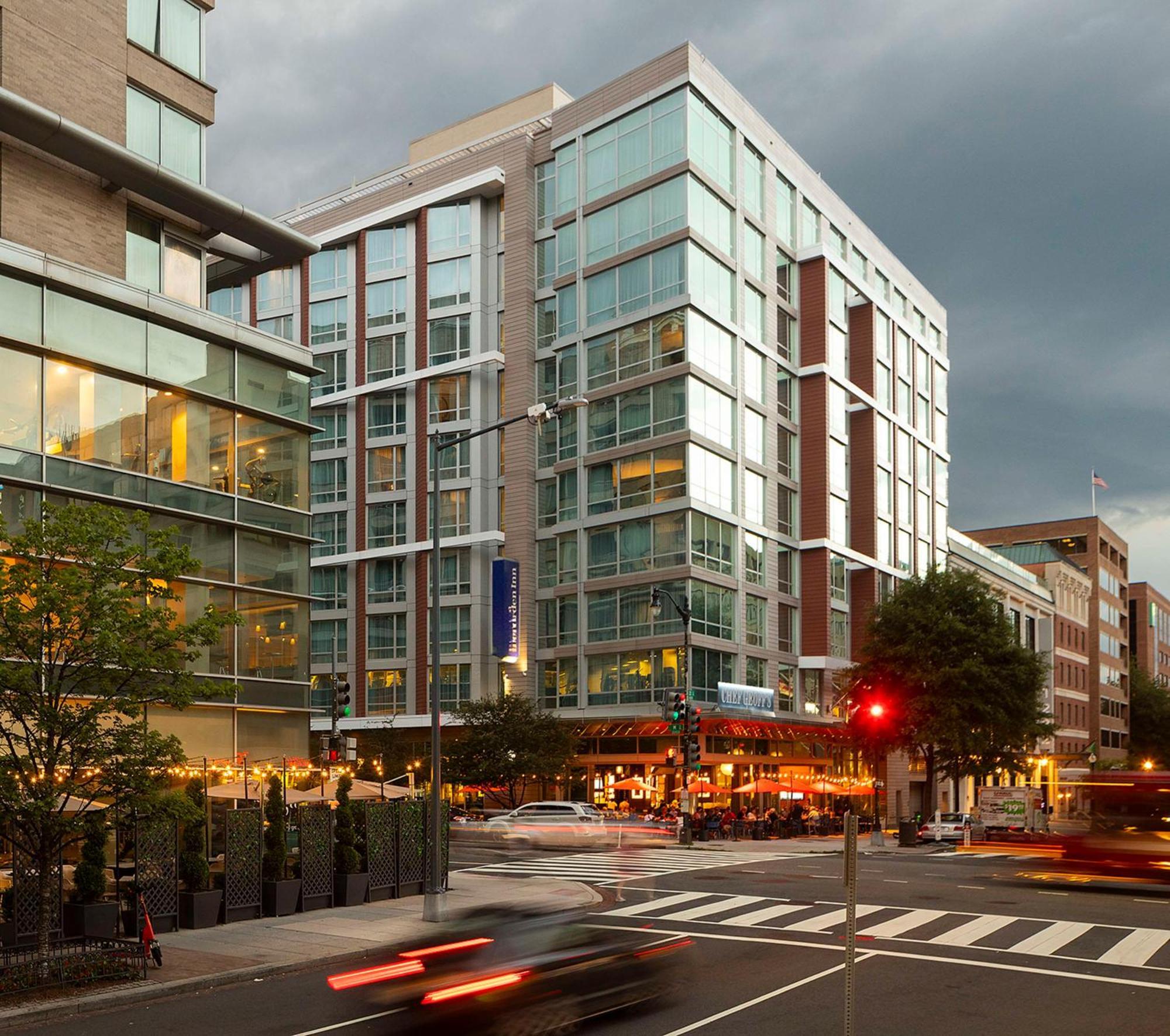Hilton Garden Inn Washington Dc/Georgetown Area Exterior photo